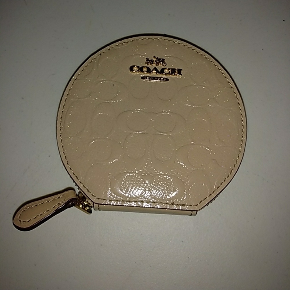 Meadium sized coach change purse